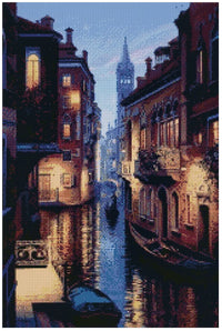 Thumbnail for Timanttimaalaus mallikuva – tunnelmallinen kanavakohtaus, lämpimät kultaiset valot, sinertävä iltataivas ja heijastukset vanhoista rakennuksista.