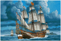 Thumbnail for Timanttimaalaus mallikuva – historiallinen purjelaiva sinertävän myrskyisessä maisemassa, valkoiset purjeet ja dramaattiset pilvet.