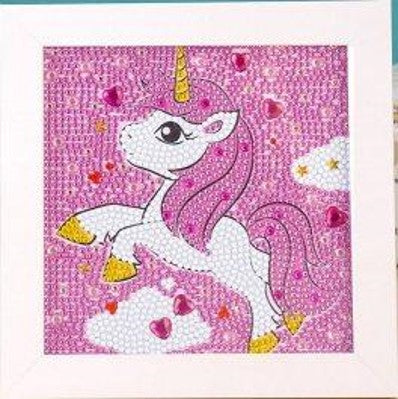 Pink Unicorn lasten timanttimaalaus yksisarvisaihe