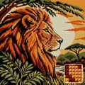 Thumbnail for Lion Profile in Copper Leaves, 40x40 cm timanttimaalaus – lopullisen kuvion esikatselu ja lähikuva neliönmuotoisista timanteista