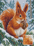Thumbnail for Punaorava lumisella männynoksalla, 30x40 cm timanttimaalaus – kuvio ja pyöreiden timanttien lähikuva