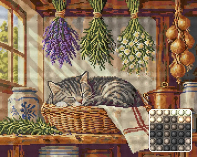 Tabbykissa nukkumassa kuivuvien yrttien keskellä, 50x40 cm timanttimaalaus – kuvio ja pyöreiden timanttien lähikuva